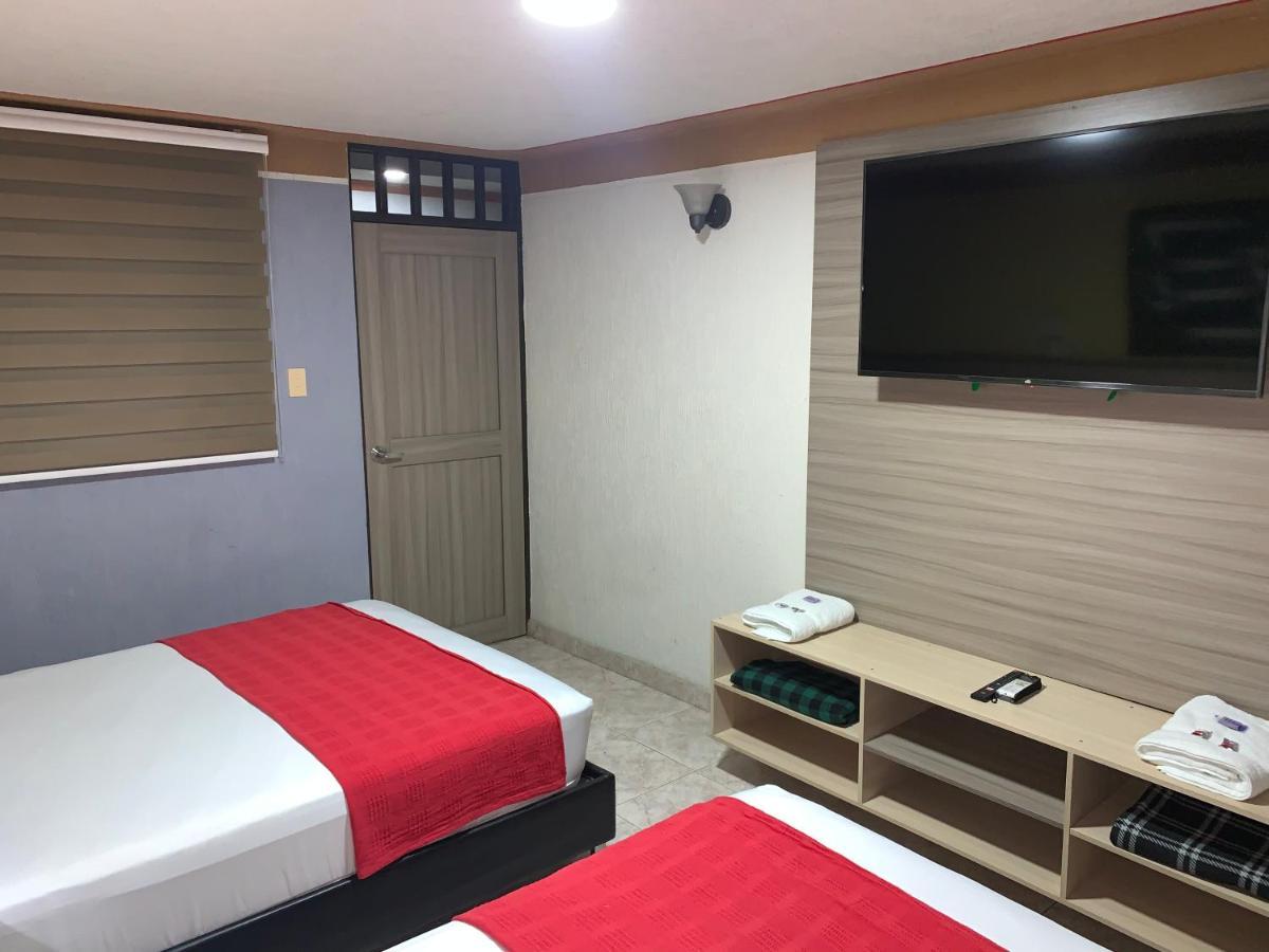 Hotel Don Juan Буга Экстерьер фото